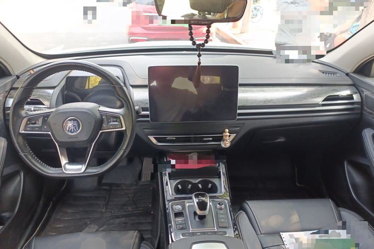 Used BYD Qin Pro New Energy 2019 EV Super Edition High-Power Long-Range Smart-Connected Cutting-Edge Model Center Console