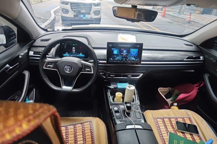 Used BYD Qin Pro New Energy 2019 EV Super Edition High-Power Smart Connect Leading Model Center Console