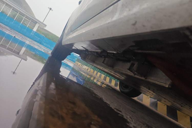 Used BYD Qin Pro New Energy 2019 EV Super Edition Standard Version Smart Connect Leading Style Chassis Front Right