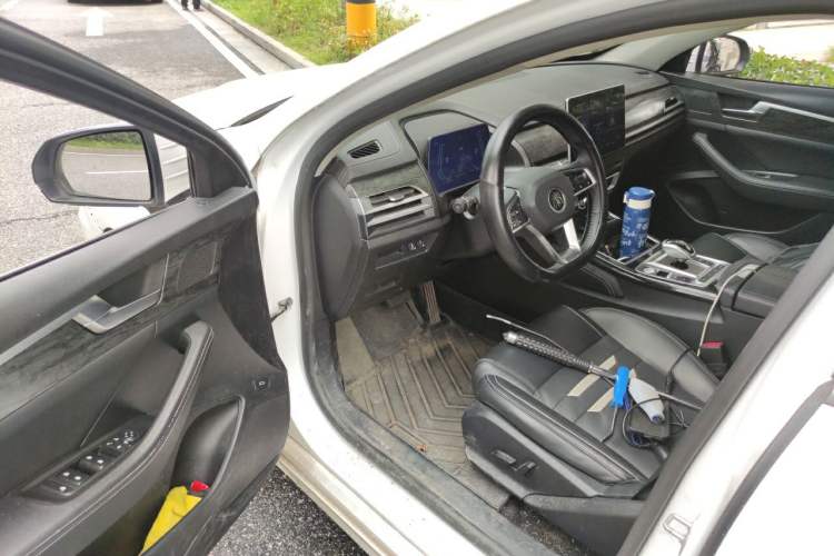 Used BYD Qin Pro New Energy 2019 EV Super Edition High-Power Smart Connect Leading Model Driver Seat