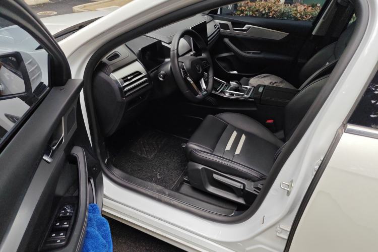 Used BYD Qin Pro New Energy 2019 DM Super Edition 1.5TI Automatic Smart Connect X-Trail Model China VI Standard Driver Seat