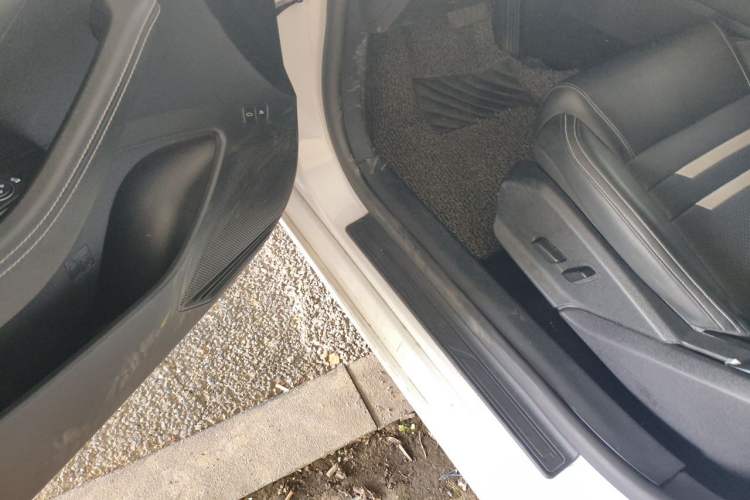 Used BYD Qin Pro New Energy 2019 EV Super Edition High-Power Long-Range Smart-Connected Cutting-Edge Model Driver Seat