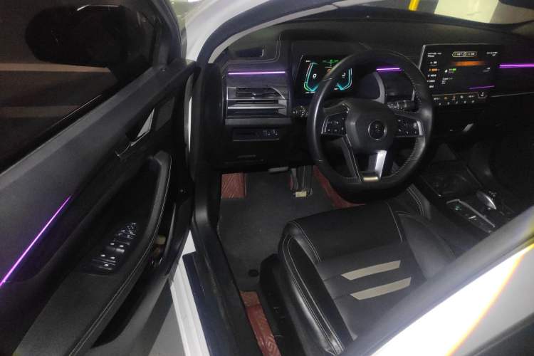 Used BYD Qin Pro New Energy 2019 EV Super Edition High-Power Smart Connect & Premium Model Driver Seat