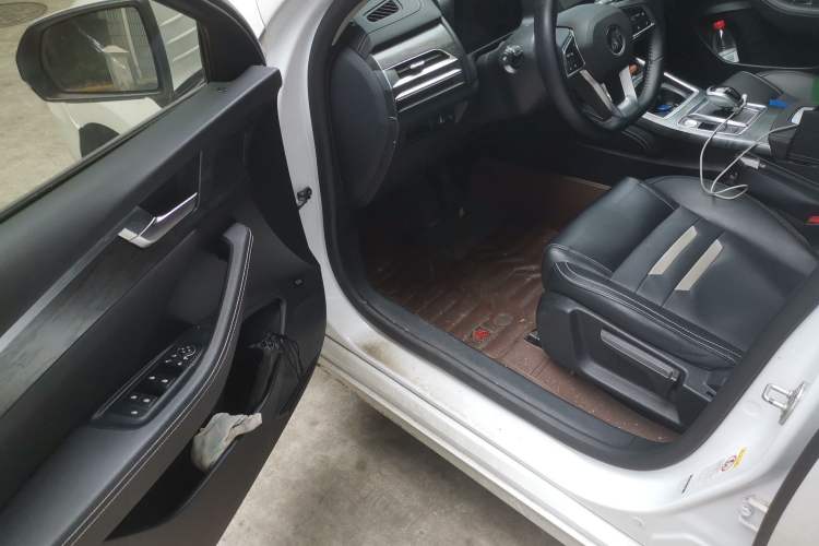 Used BYD Qin Pro New Energy 2019 DM Super Edition 1.5TI Automatic Smart Connect Prestige Model China V Standard Driver Seat