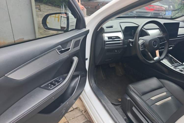 Used BYD Qin Pro New Energy 2019 DM Super Edition 1.5TI Automatic Smart Connect X-Trail Model China VI Standard Driver Seat