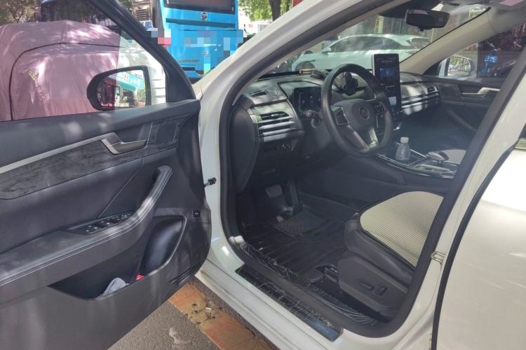 Used BYD Qin Pro New Energy 2019 EV Super Edition High-Power Smart Connect & Premium Model Driver Seat