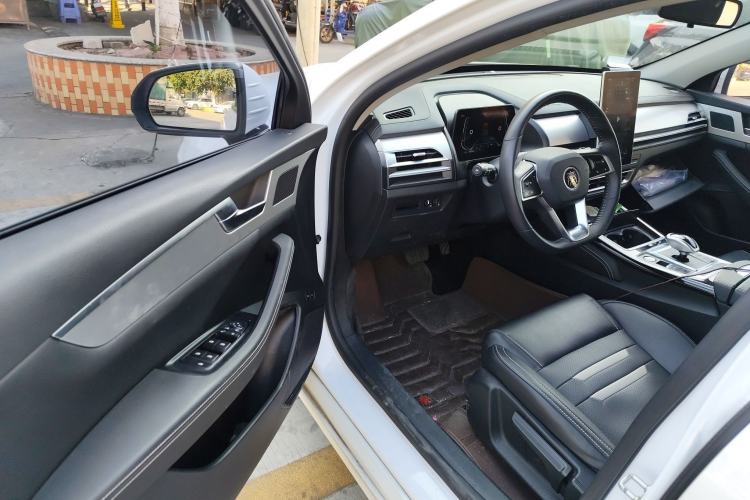 Used BYD Qin Pro New Energy 2019 DM Super Edition 1.5TI Automatic Smart Connect X-Trail Model China VI Standard Driver Seat