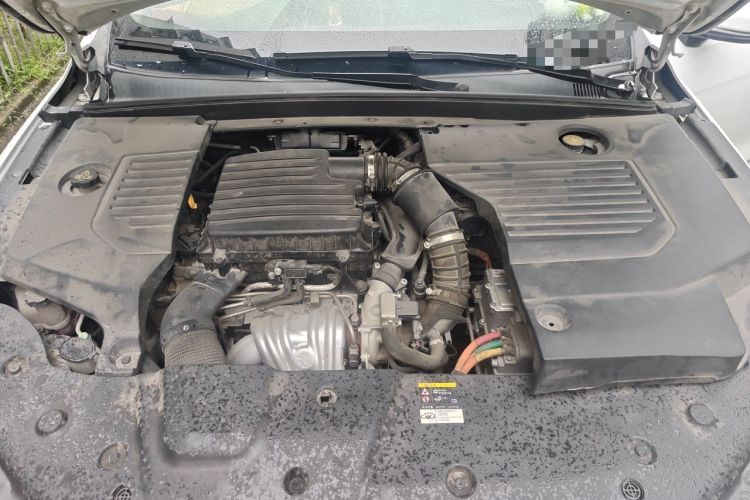 Used BYD Qin Pro New Energy 2019 DM Super Edition 1.5TI Automatic Smart Connect Prestige Model China VI Standard Engine Bay