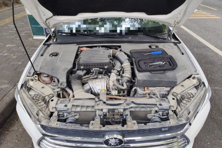 Used BYD Qin Pro New Energy 2019 DM Super Edition 1.5TI Automatic Smart Connect X-Trail Model China VI Standard Engine Bay