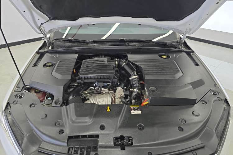 Used BYD Qin Pro New Energy 2019 DM Super Edition 1.5TI Automatic Smart Connect X-Trail Model China VI Standard Engine Bay