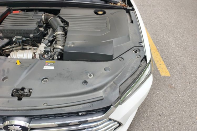 Used BYD Qin Pro New Energy 2019 DM Super Edition 1.5TI Automatic Smart Connect X-Trail Model China V Standard Engine Bay Left
