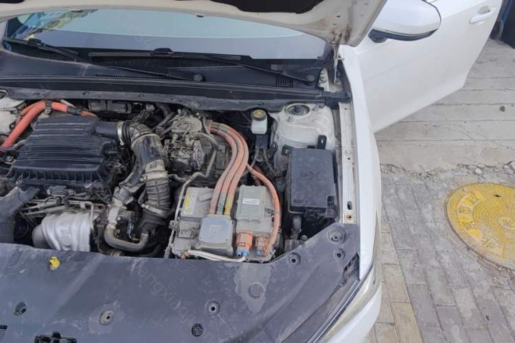 Used BYD Qin Pro New Energy 2019 DM Super Edition 1.5TI Automatic Smart Connect X-Trail Model China VI Standard Engine Bay Left