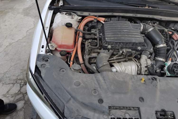 Used BYD Qin Pro New Energy 2019 DM Super Edition 1.5TI Automatic Smart Connect Speedy Model China VI Standard Engine Bay Right