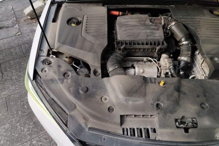 Used BYD Qin Pro New Energy 2019 DM Super Edition 1.5TI Automatic Smart Connect Prestige Model China V Standard Engine Bay Right