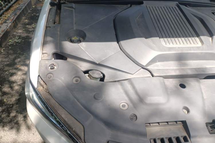 Used BYD Qin Pro New Energy 2019 EV Super Edition High-Power Long-Range Smart-Connected Leading Model Engine Bay Right