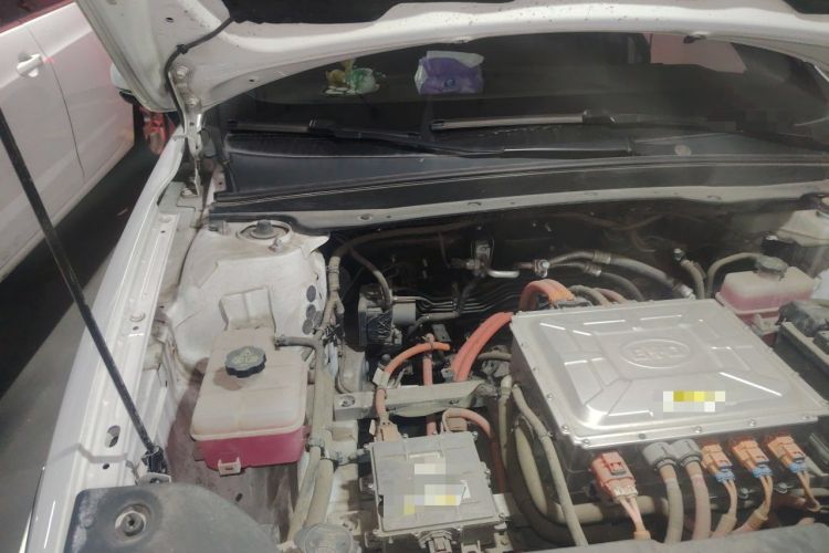 Used BYD Qin Pro New Energy 2019 EV Super Edition Standard Version Smart Connect Leading Style Engine Bay Right