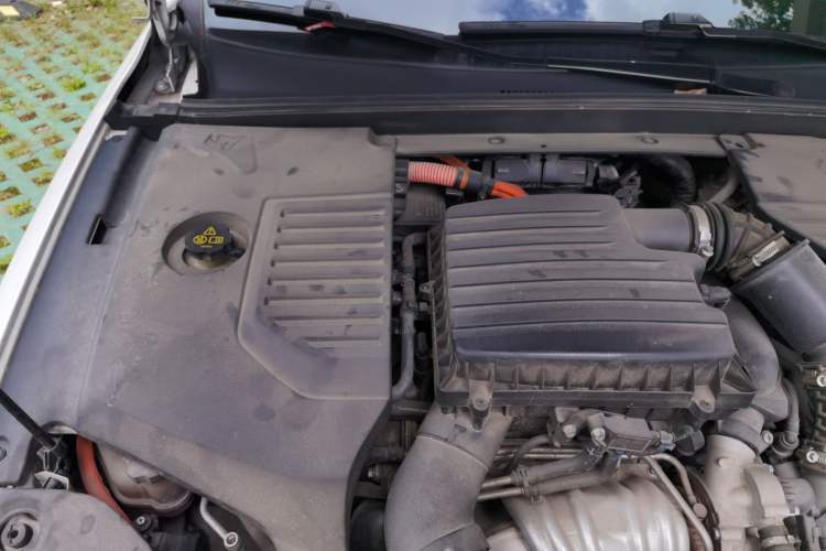 Used BYD Qin Pro New Energy 2019 DM Super Edition 1.5TI Automatic Smart Connect X-Trail Model China VI Standard Engine Bay Right