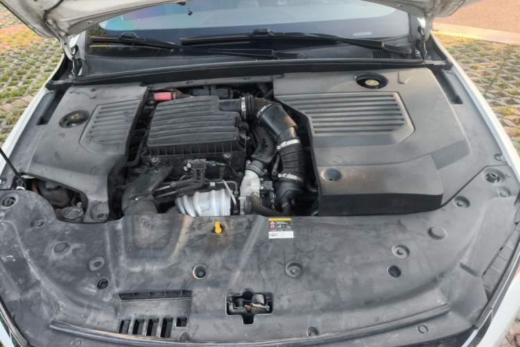 Used BYD Qin Pro New Energy 2019 DM Super Edition 1.5TI Automatic Smart Connect X-Trail Model China VI Standard Engine Bay
