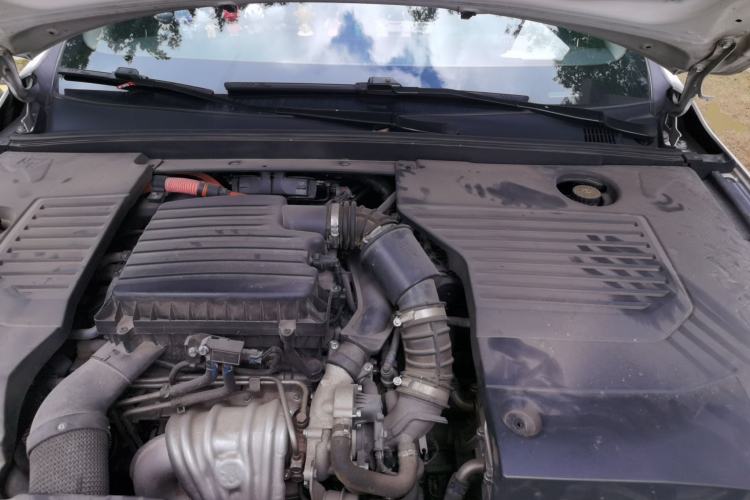 Used BYD Qin Pro New Energy 2019 DM Super Edition 1.5TI Automatic Smart Connect X-Trail Model China VI Standard Engine Bay