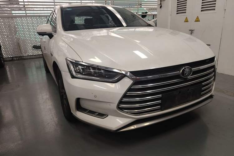 Used BYD Qin Pro New Energy 2019 DM Super Edition 1.5TI Automatic Smart Connect Enjoyment Model China VI Standard Exterior 1