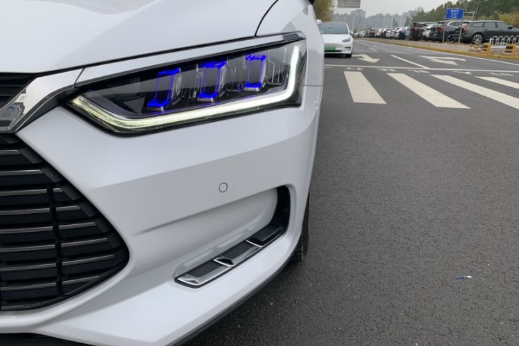 Used BYD Qin Pro New Energy 2019 EV Super Edition High-Power Long-Range Smart-Connected Cutting-Edge Model Exterior 10