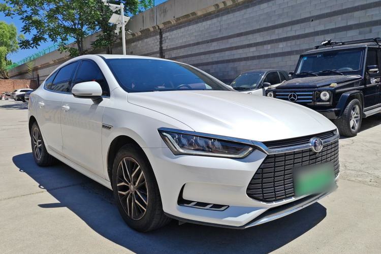 Used BYD Qin Pro New Energy 2019 EV Super Edition Standard Version Smart Connect Leading Style Exterior 2
