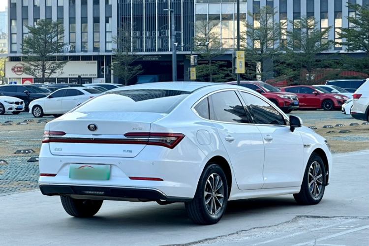 Used BYD Qin Pro New Energy 2019 DM Super Edition 1.5TI Automatic Smart Connect X-Trail Model China VI Standard Exterior 3