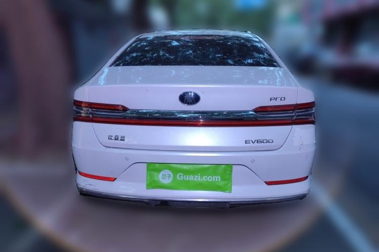 Used BYD Qin Pro New Energy 2019 EV Super Edition High-Power Long-Range Smart-Connected Leading Model Exterior 4