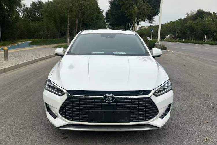 Used BYD Qin Pro New Energy 2019 EV Super Edition High-Power Long-Range Smart-Connected Cutting-Edge Model Exterior 6