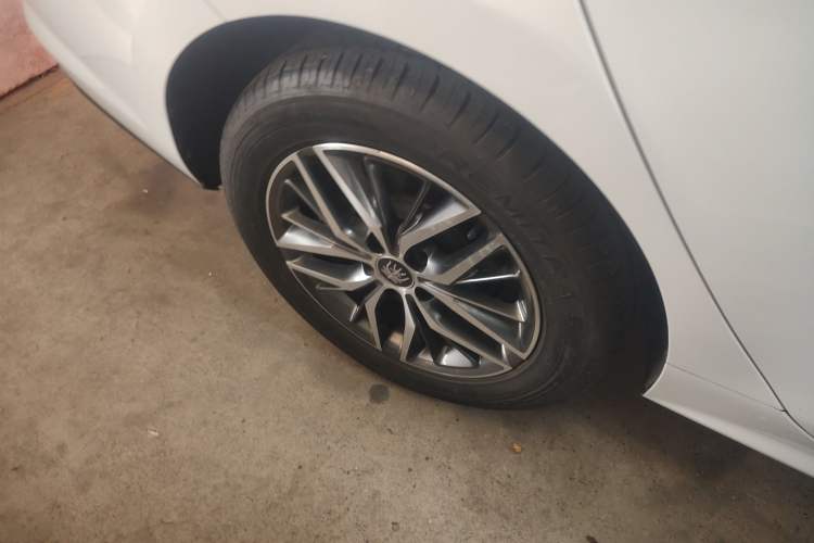 Used BYD Qin Pro New Energy 2019 EV Super Edition Standard Version Smart Connect Leading Style Exterior 8