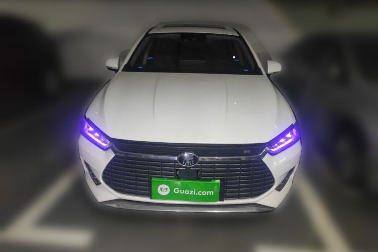 Used BYD Qin Pro New Energy 2019 EV Super Edition High-Power Smart Connect & Premium Model Front