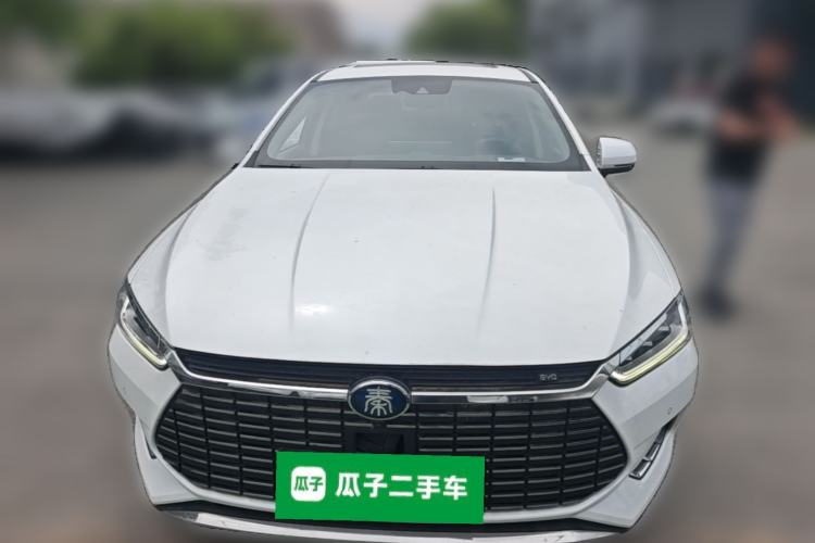 Used BYD Qin Pro New Energy 2019 EV Super Edition High-Power Smart Connect Luxurious Model Front
