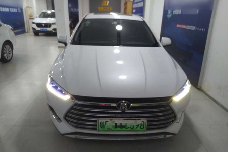 Used BYD Qin Pro New Energy 2019 DM Super Edition 1.5TI Automatic Smart Connect Speedy Model China VI Standard Front