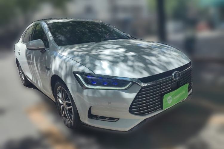 Used BYD Qin Pro New Energy 2019 EV Super Edition High-Power Smart Connect & Premium Model Front Right 45 Deg