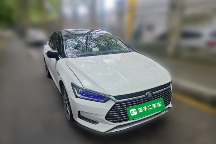 Used BYD Qin Pro New Energy 2019 EV Super Edition High-Power Smart Connect Leading Model Front Right 45 Deg