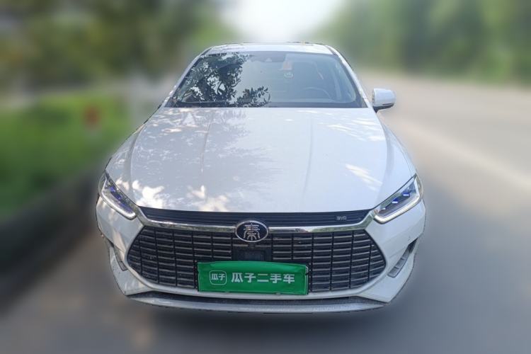 Used BYD Qin Pro New Energy 2019 EV Super Edition High-Power Smart Connect Luxurious Model Front
