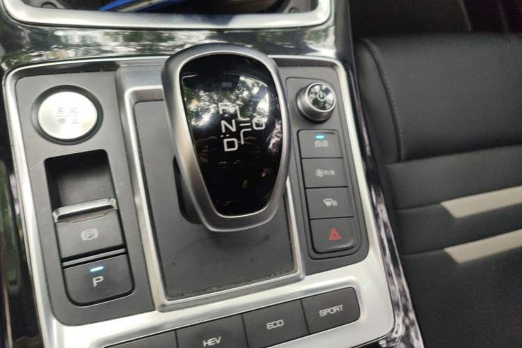Used BYD Qin Pro New Energy 2019 DM Super Edition 1.5TI Automatic Smart Connect X-Trail Model China VI Standard Gear Lever