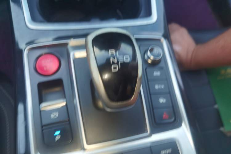 Used BYD Qin Pro New Energy 2019 DM Super Edition 1.5TI Automatic Smart Connect X-Trail Model China VI Standard Gear Lever