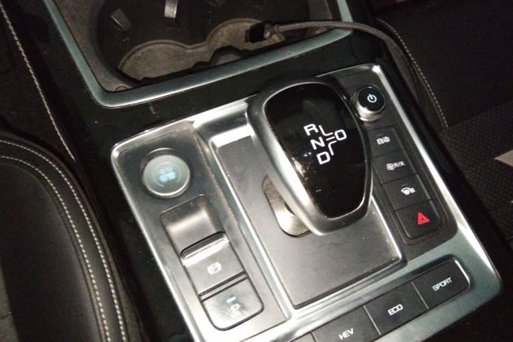 Used BYD Qin Pro New Energy 2019 DM Super Edition 1.5TI Automatic Smart Connect X-Trail Model China VI Standard Gear Lever