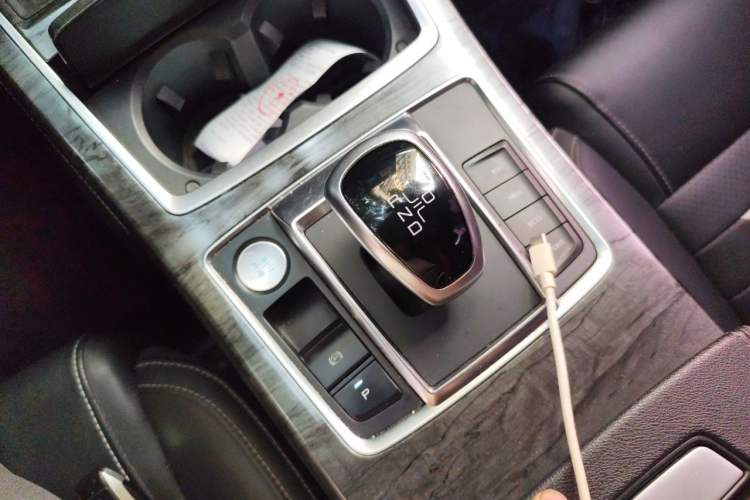 Used BYD Qin Pro New Energy 2019 DM Super Edition 1.5TI Automatic Smart Connect Prestige Model China V Standard Gear Lever