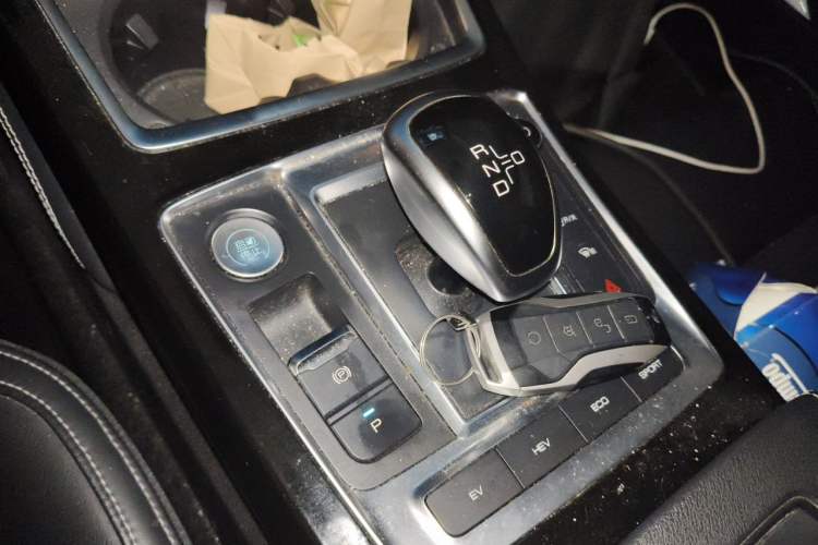 Used BYD Qin Pro New Energy 2019 DM Super Edition 1.5TI Automatic Smart Connect X-Trail Model China VI Standard Gear Lever