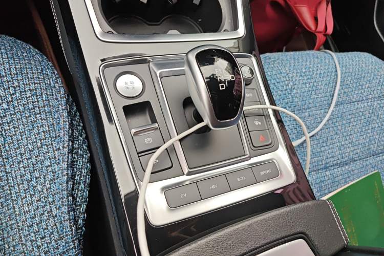Used BYD Qin Pro New Energy 2019 DM Super Edition 1.5TI Automatic Smart Connect X-Trail Model China VI Standard Gear Lever