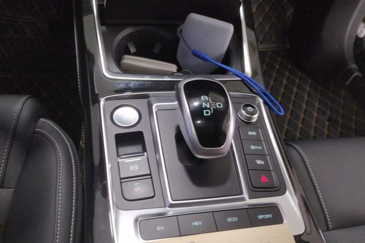 Used BYD Qin Pro New Energy 2019 DM Super Edition 1.5TI Automatic Smart Connect Speedy Model China VI Standard Gear Lever