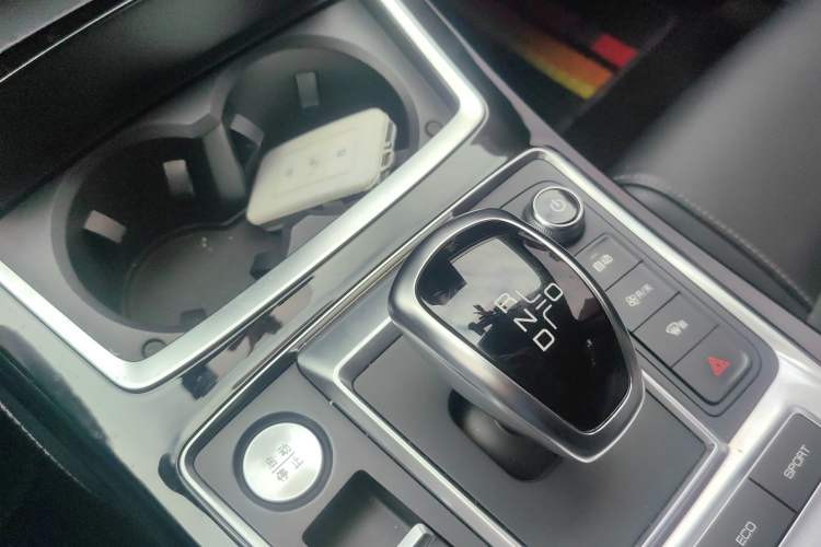 Used BYD Qin Pro New Energy 2019 DM Super Edition 1.5TI Automatic Smart Connect Speedy Model China VI Standard Gear Lever