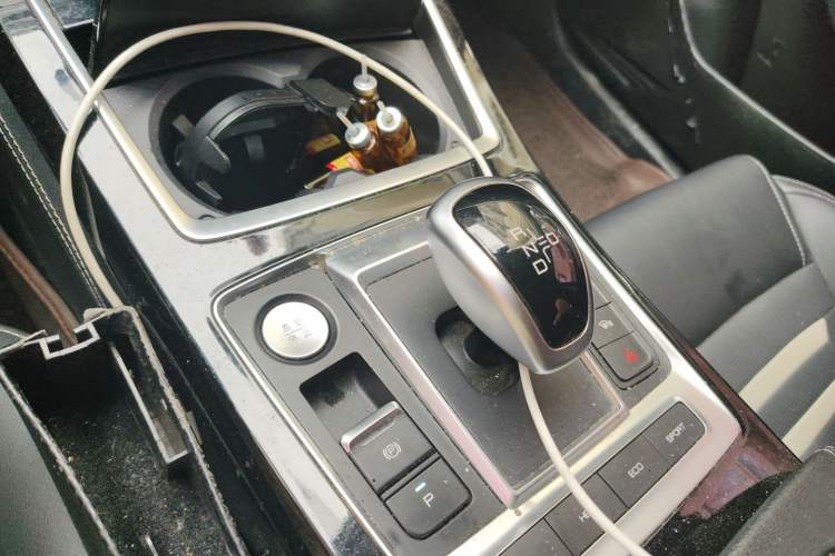 Used BYD Qin Pro New Energy 2019 DM Super Edition 1.5TI Automatic Smart Connect X-Trail Model China VI Standard Gear Lever