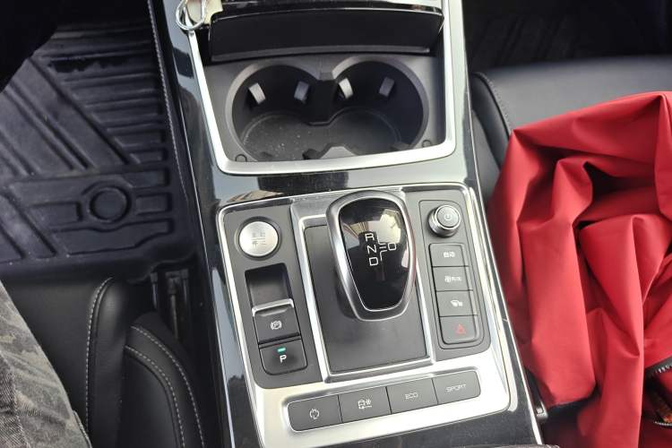 Used BYD Qin Pro New Energy 2019 EV Super Edition High-Power Long-Range Smart-Connected Cutting-Edge Model Gear Lever