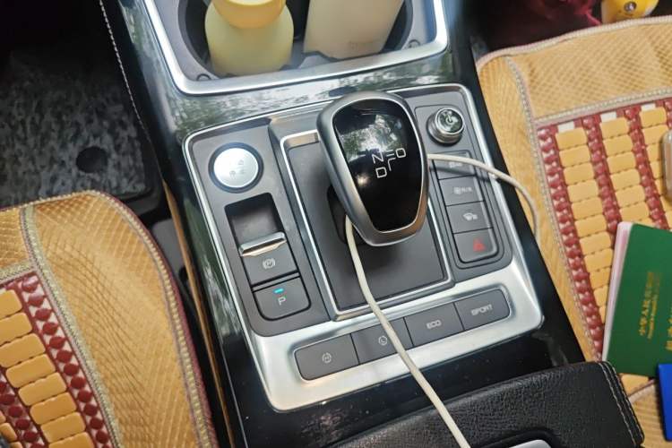 Used BYD Qin Pro New Energy 2019 EV Super Edition High-Power Smart Connect Leading Model Gear Lever