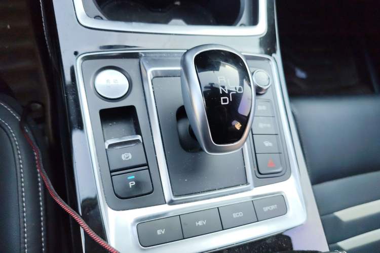 Used BYD Qin Pro New Energy 2019 DM Super Edition 1.5TI Automatic Smart Connect X-Trail Model China VI Standard Gear Lever