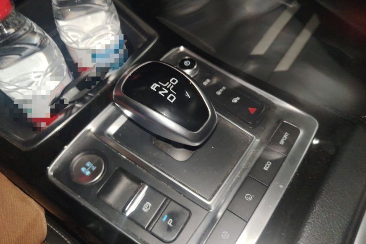 Used BYD Qin Pro New Energy 2019 EV Super Edition Standard Version Smart Connect Leading Style Gear Lever