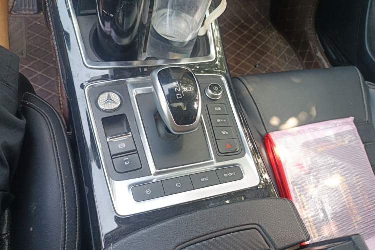 Used BYD Qin Pro New Energy 2019 EV Super Edition High-Power Smart Connect Luxurious Model Gear Lever